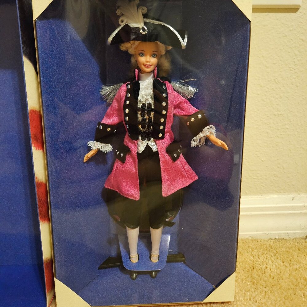 NRFB FAO SCHWARTZ EXCLUSIVE GEORGE WASHINGTON AMERICAN BEAUTIES BARBIE DOLL - Picture 2 of 14